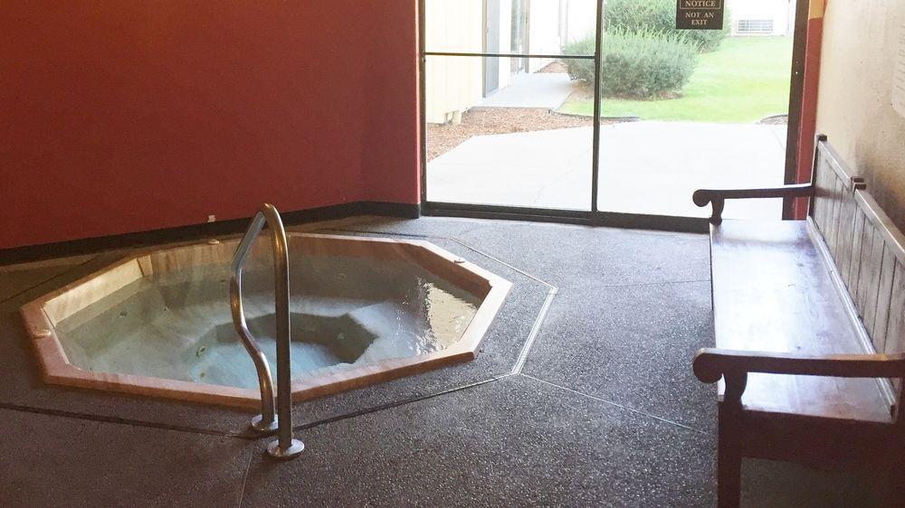 Oyo Hotel Spokane North Dış mekan fotoğraf